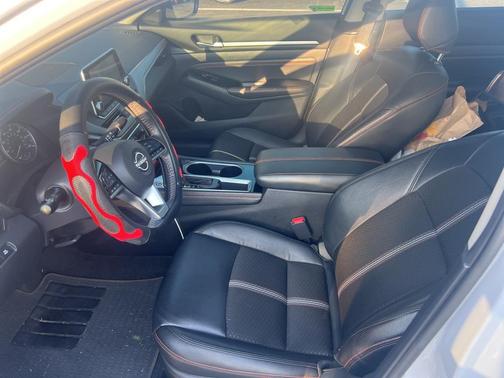 2023 Nissan Altima SR FWD