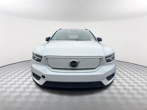 2021 Volvo XC40 Recharge Pure Electric P8