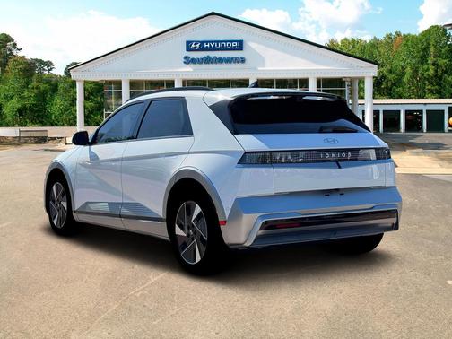 Atlas White 2026 Hyundai IONIQ 5 Limited