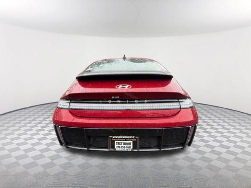 2025 Hyundai IONIQ 6 SE