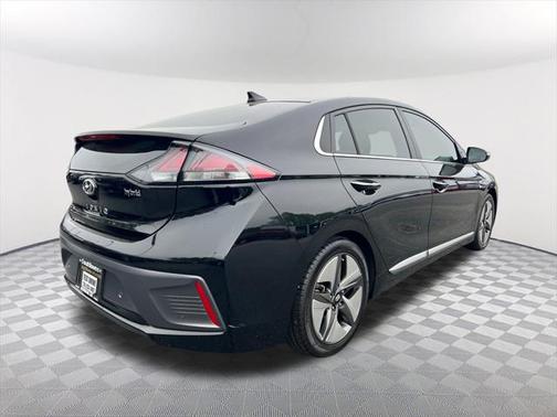 2020 Hyundai IONIQ Hybrid Limited