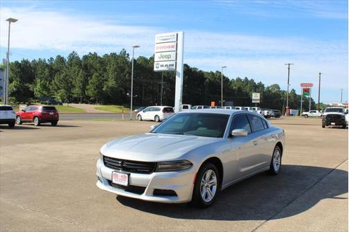 2020 Dodge Charger SXT RWD