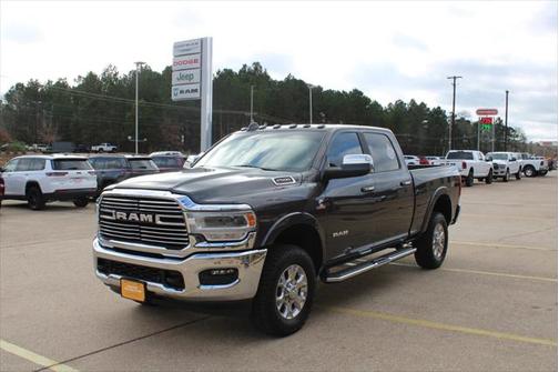 2022 RAM 2500 Laramie Crew Cab 4x4 64' Box