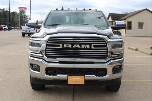 2022 RAM 2500 Laramie Crew Cab 4x4 64' Box