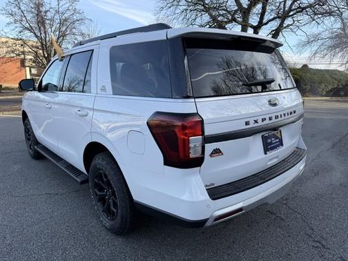 2024 Ford Expedition TIMBERLINE