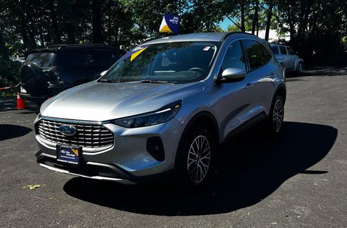 2024 Ford Escape PHEV