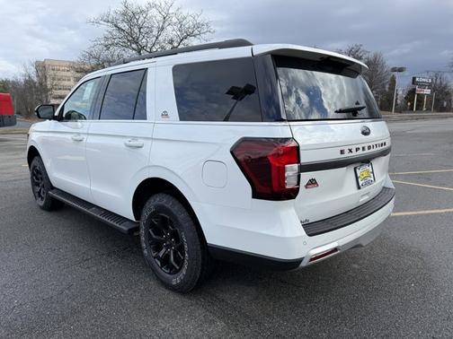 2024 Ford Expedition TIMBERLINE