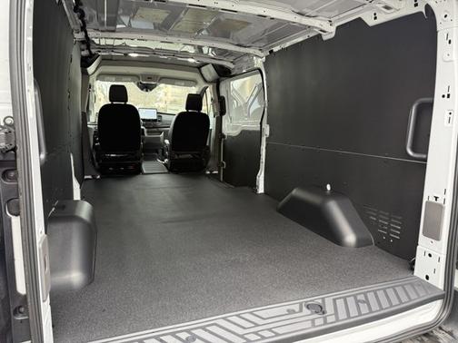 2024 Ford Transit-350 