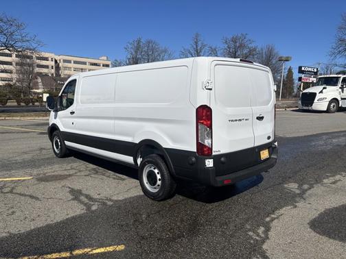 2024 Ford Transit-350 