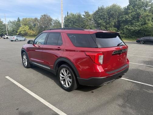 RAPID RED MET TINTED CC 2023 Ford Explorer XLT