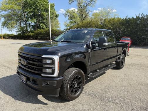 AGATE BLACK 2024 Ford F-250 XLT