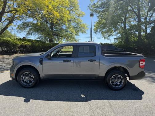 CARBONIZED GRAY METALLIC 2025 Ford Maverick XLT