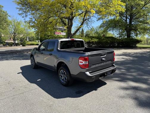 CARBONIZED GRAY METALLIC 2025 Ford Maverick XLT