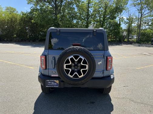 AZURE GRAY MET TRI-COAT 2023 Ford Bronco OUTER BANKS