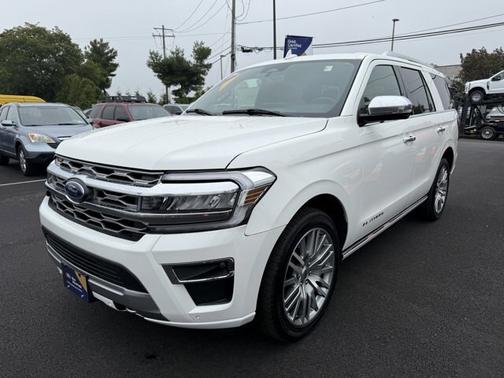 2023 Ford Expedition PLATINUM