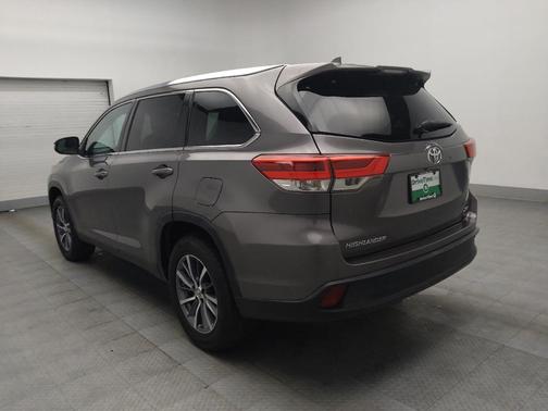 Predawn Gray Mica 2019 Toyota Highlander XLE