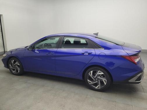 2025 Hyundai ELANTRA SEL