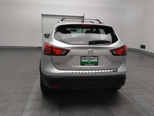 Brilliant Silver 2018 Nissan Rogue Sport SV