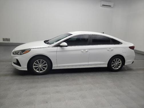 2018 Hyundai SONATA SE