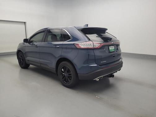 Photo 5 of 32 of 2016 Ford Edge SEL
