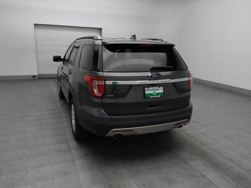 Gray 2017 Ford Explorer XLT
