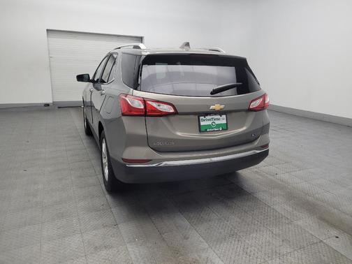 Gray 2018 Chevrolet Equinox Premier