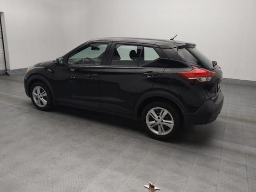 2020 Nissan Kicks S
