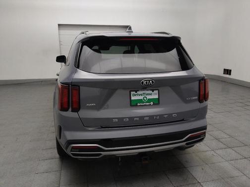 Everlasting Silver 2021 Kia Sorento EX