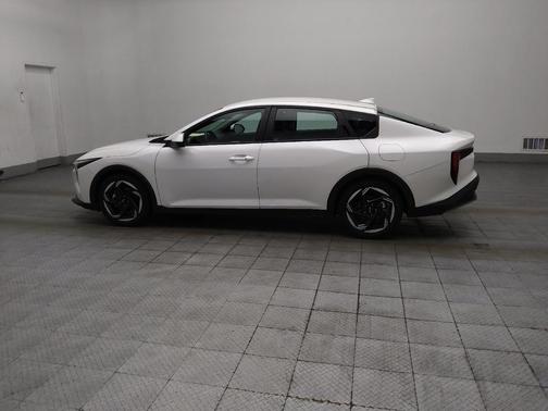 Snow White Pearl 2025 Kia K4 EX