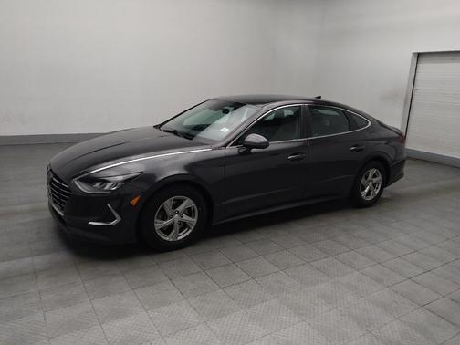 2022 Hyundai SONATA SE