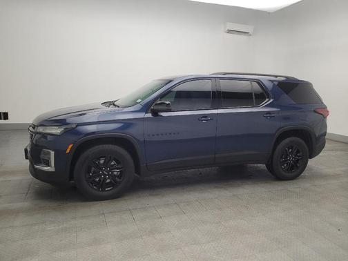 Northsky Blue Metallic 2022 Chevrolet Traverse LS