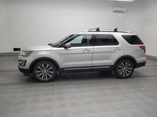 2017 Ford Explorer Platinum