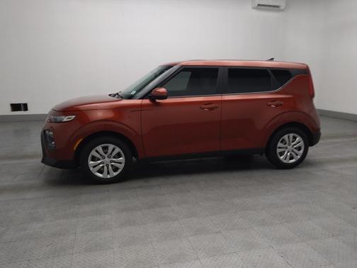 Mars Orange 2022 Kia Soul LX