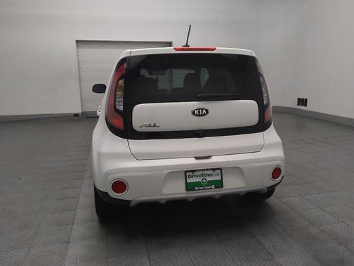 Clear White 2019 Kia Soul +