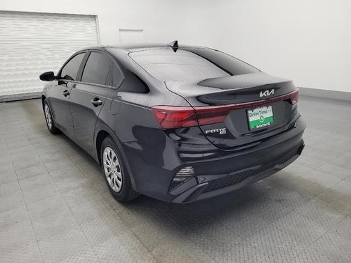 2024 Kia Forte LX