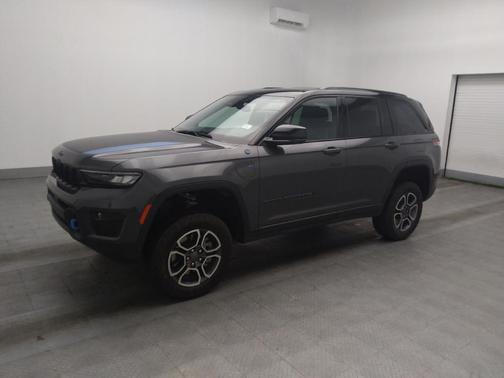 2022 Jeep Grand Cherokee 4xe Trailhawk