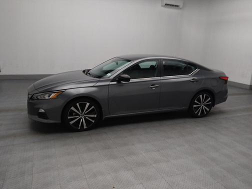 2021 Nissan Altima SR FWD