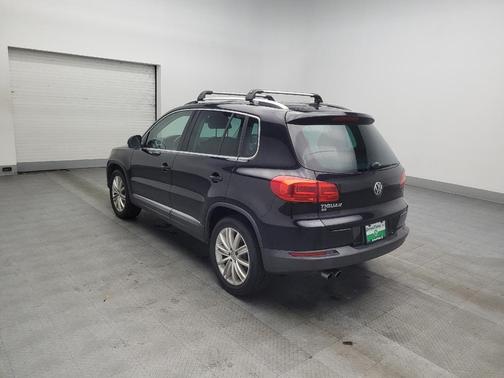 2016 Volkswagen Tiguan SE