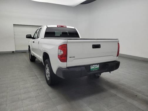 Super White 2019 Toyota Tundra SR