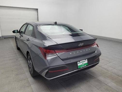 Ecotronic Gray 2025 Hyundai ELANTRA Sport