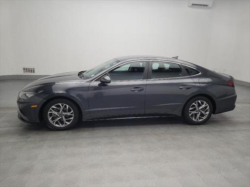 2022 Hyundai SONATA SEL