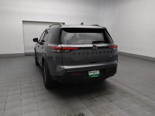 2022 Nissan Pathfinder SV 2WD