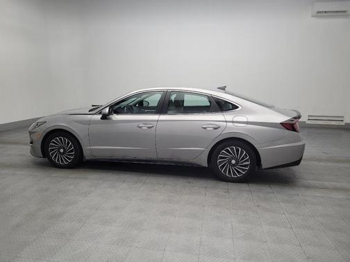 2020 Hyundai SONATA Hybrid SE