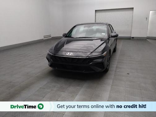 2025 Hyundai ELANTRA SEL