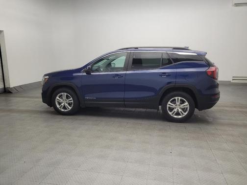 Marine Metallic 2022 GMC Terrain SLE
