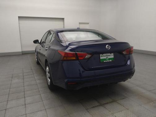 Deep Blue Pearl 2020 Nissan Altima S FWD