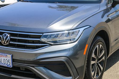 Platinum Gray Metallic 2023 Volkswagen Tiguan 2.0T S