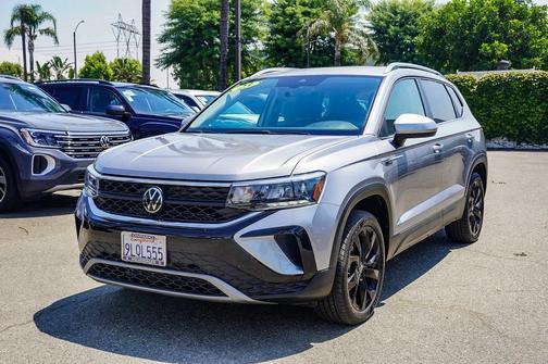 2023 Volkswagen Taos 1.5T SE