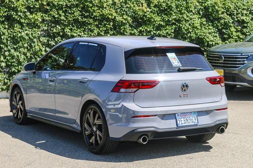 Moonstone 2022 Volkswagen Golf GTI 2.0T SE