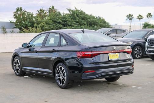 Deep Black 2026 Volkswagen Jetta 1.5T Sport
